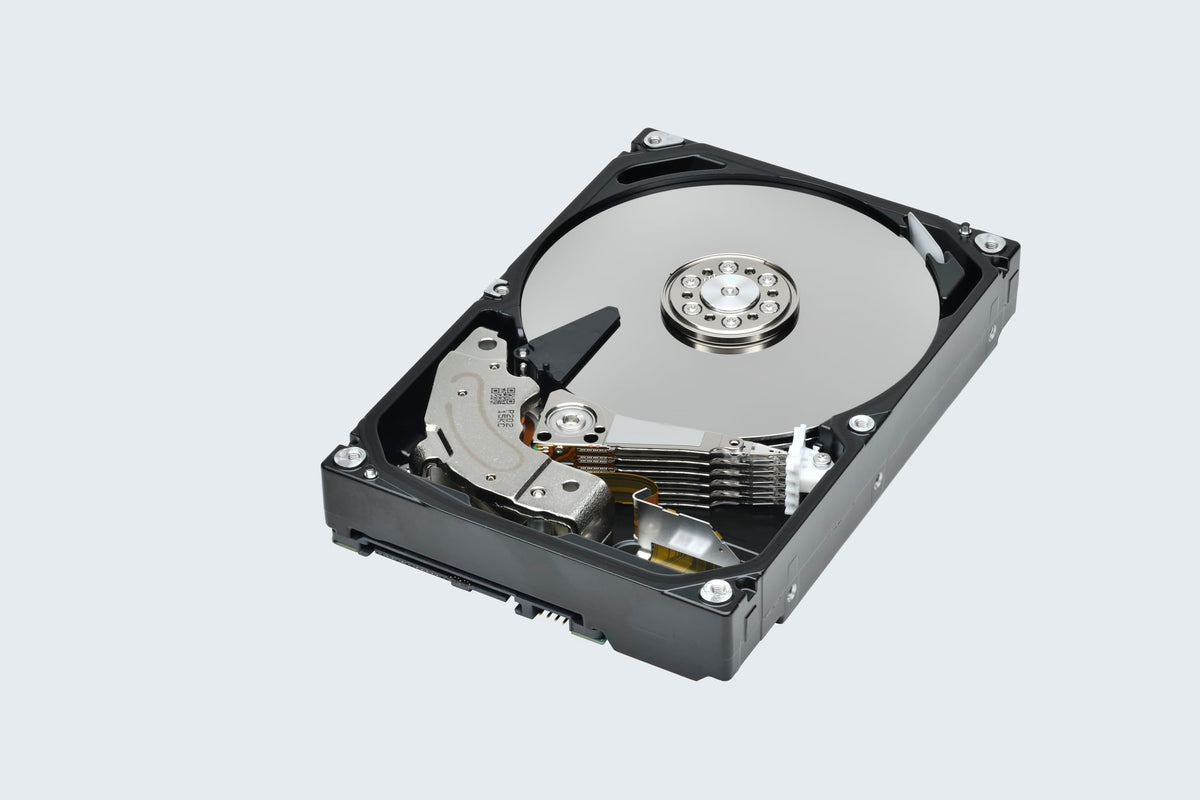 8TB NAS 3.5-Inch Internal Hard Drive L89872
