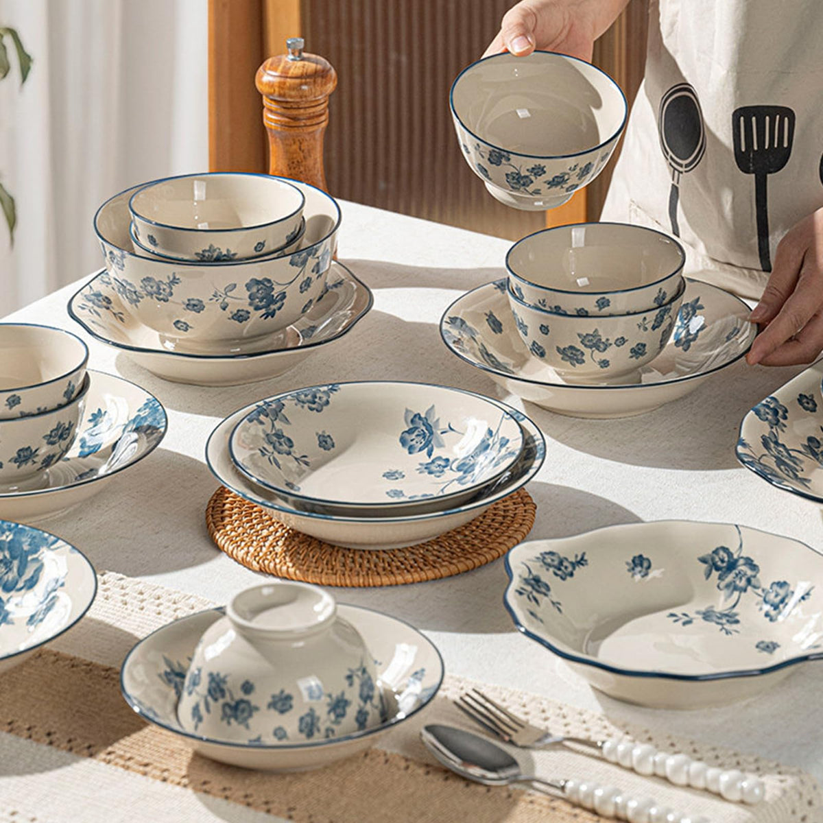Blue Floral 62PCS Ceramic Dinnerware Set P940894