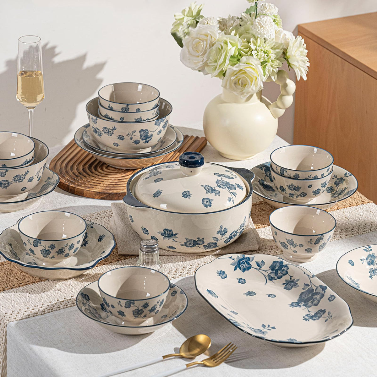 Blue Floral 62PCS Ceramic Dinnerware Set P940894