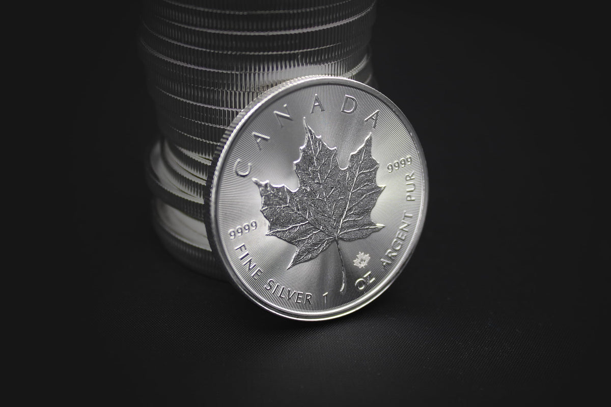 1 oz Canadian Silver Maple Leaf F68802