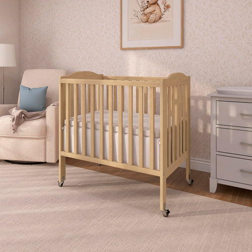 2-in-1 Portable Mini Crib with Mattress C595